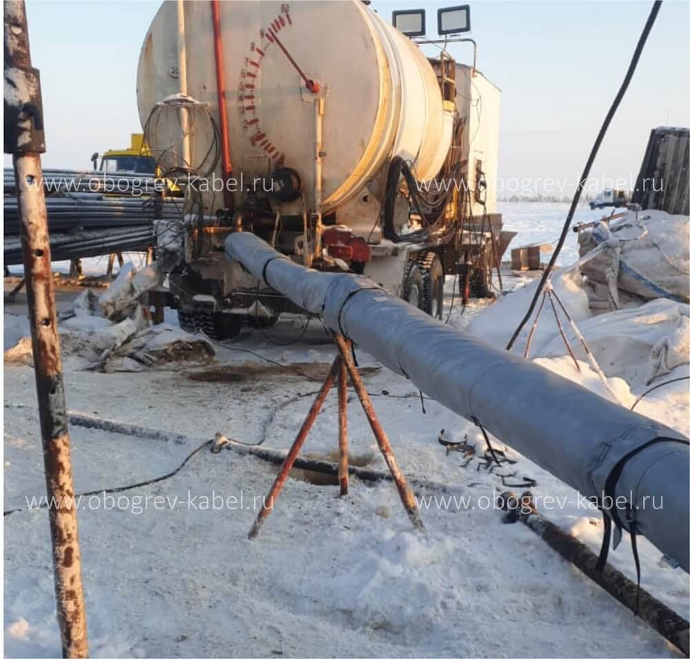 Термочехол с подогревом труб линии долива