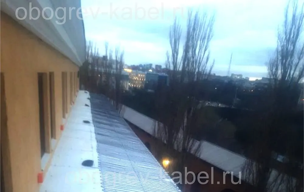 Обогрев карниза междуэтажного